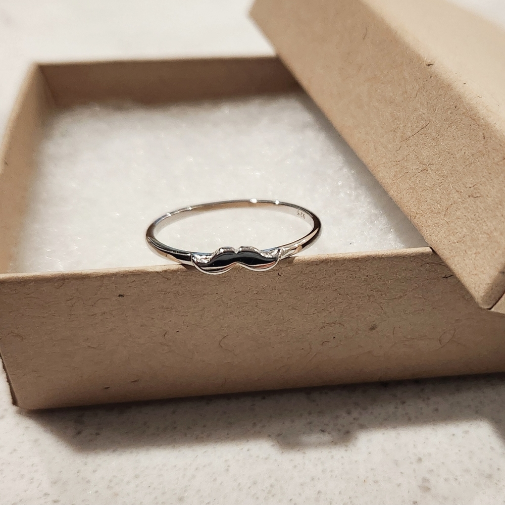 New Tiny Mustache Ring 925 Sterling Silver